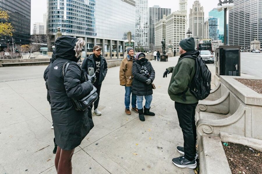 Chicago: Gangsters and Ghosts Guided Walking Tour - Death Alley and the real violence behind the legends