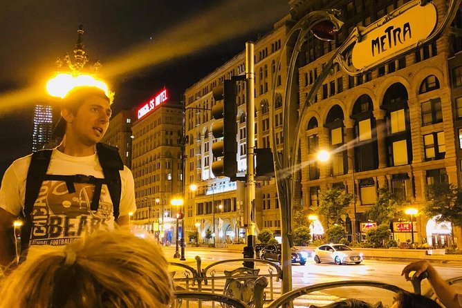 Chicago: Gangsters and Ghosts Walking Tour - Meeting at 71 East Wacker Drive