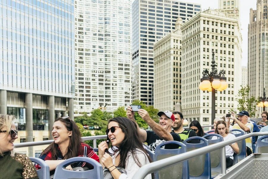 Chicago: Hop-on Hop-off Sightseeing Tour by Open-top Bus - Navy Pier and Lake Michigan