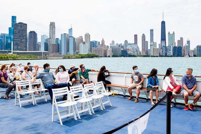 Chicago Lake and River Architecture Tour - What the boat is like during the 90 minutes