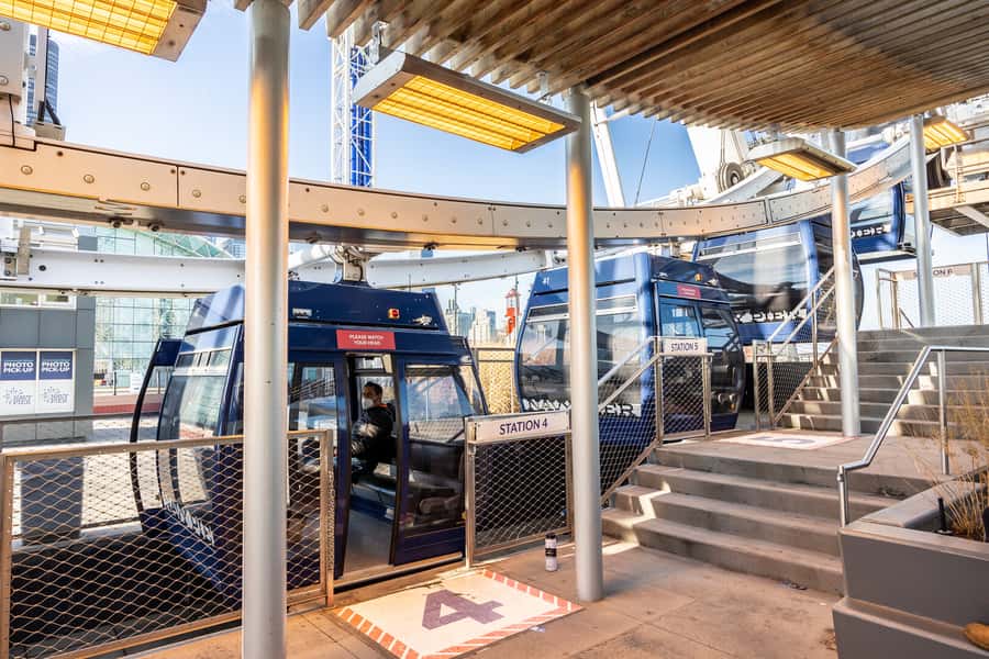 Chicago: Navy Pier Centennial Wheel Ticket - Heated cabins, air conditioning, and comfort