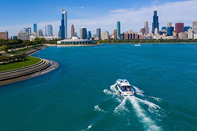 Chicago Sightseeing River and Lake Cruise - Who will get the most from this cruise