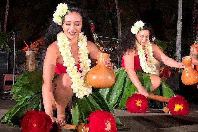 Chief's Luau Admission Including Transfers - The buffet dinner and what to expect