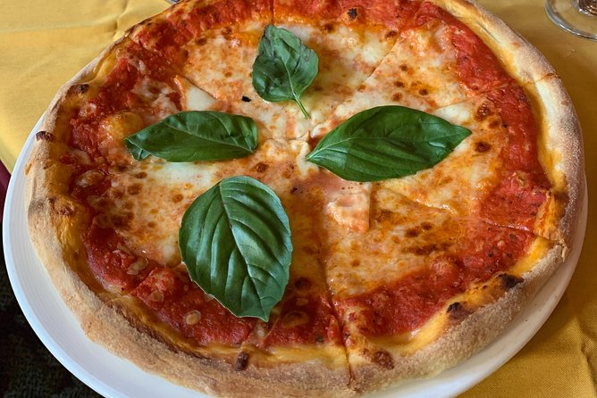 Chinatown & North BeachLittle Italy: 7 Tastings & History - Chocolate, cannoli, and pizza in North Beach