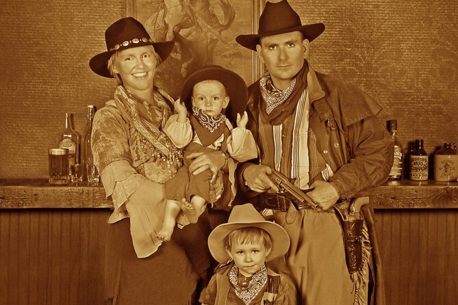 Chuck Wagon Supper & Western Stage Show at Blazin' M Ranch Ticket - The 6:30 p.m. Chuckwagon Supper