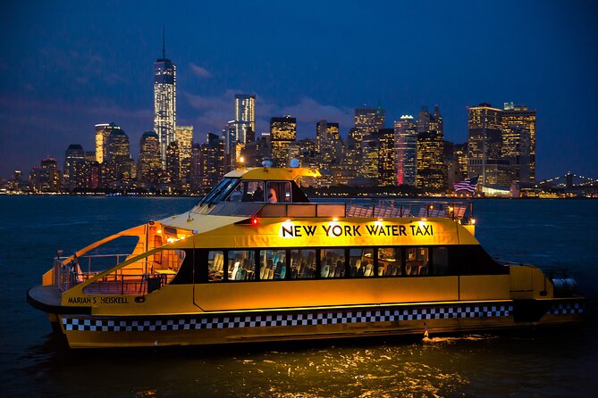 Circle Line: New York City Statue of Liberty Super Express Cruise - A fast route from South Street Seaport to Lady Liberty