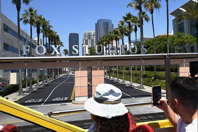 City Sightseeing Hop-On Hop-Off Bus Tour with Audio Guide - Studio Express: useful connections, strict timing