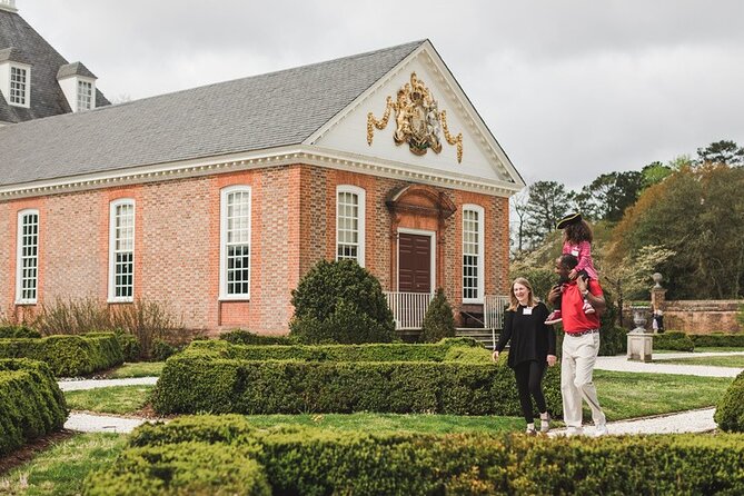 Colonial Williamsburg Admission - Performances give the town a changing rhythm