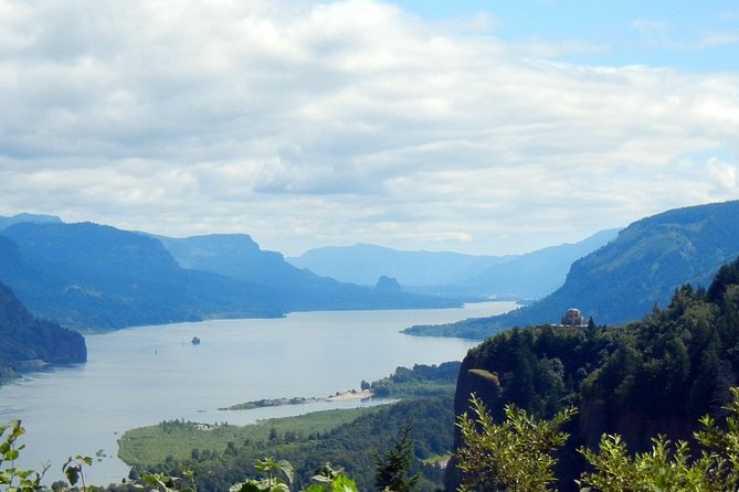 Columbia River Gorge Waterfalls Tour from Portland, OR - Why this half-day Gorge trip works