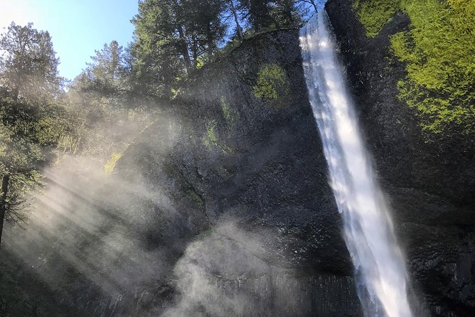 Columbia River Gorge Waterfalls Tour from Portland, OR - Small-group comfort and the pace of the day