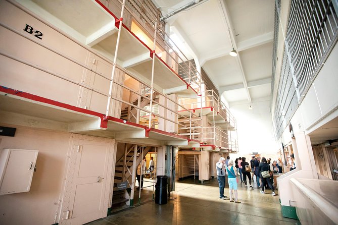 Combo Tour: Alcatraz Island and San Francisco Grand City Tour - Palace of Fine Arts: a graceful first stop