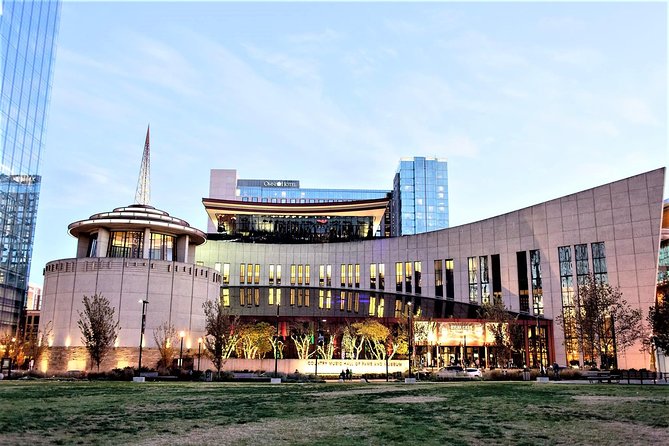 Country Music Hall of Fame and Museum Admission - How long should you stay?