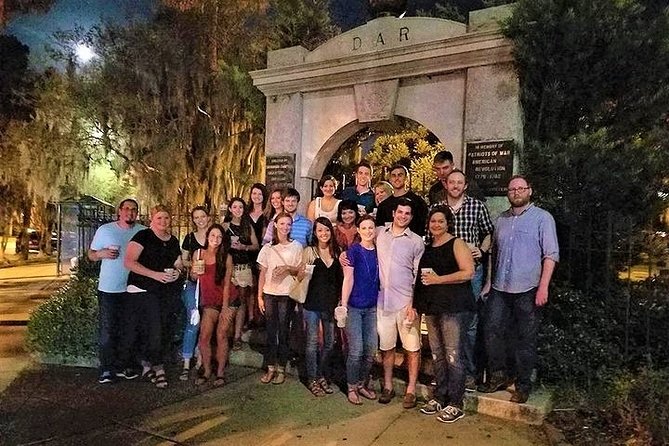 Creepy Crawl Night-Time Haunted Pub Walking Tour of Savannah's Historic District - Walking through Savannah after dark