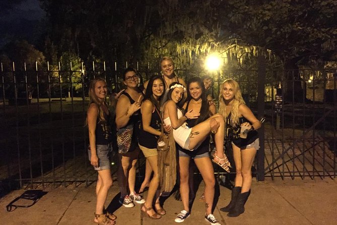 Creepy Crawl Night-Time Haunted Pub Walking Tour of Savannah's Historic District - Colonial Park Cemetery and Button Gwinnett