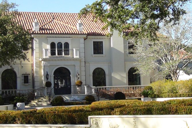 Dallas sightseeing tour - Uptown, McKinney Avenue, and Wilson Block