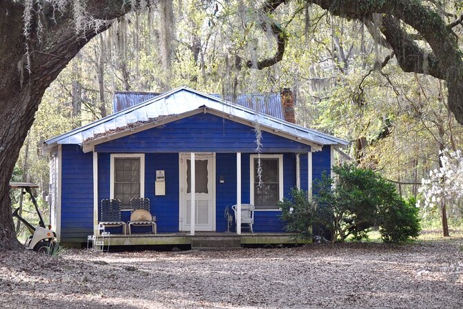 Daufuskie Island Guided History Tour from Hilton Head - Artisan shops and the limits of the route