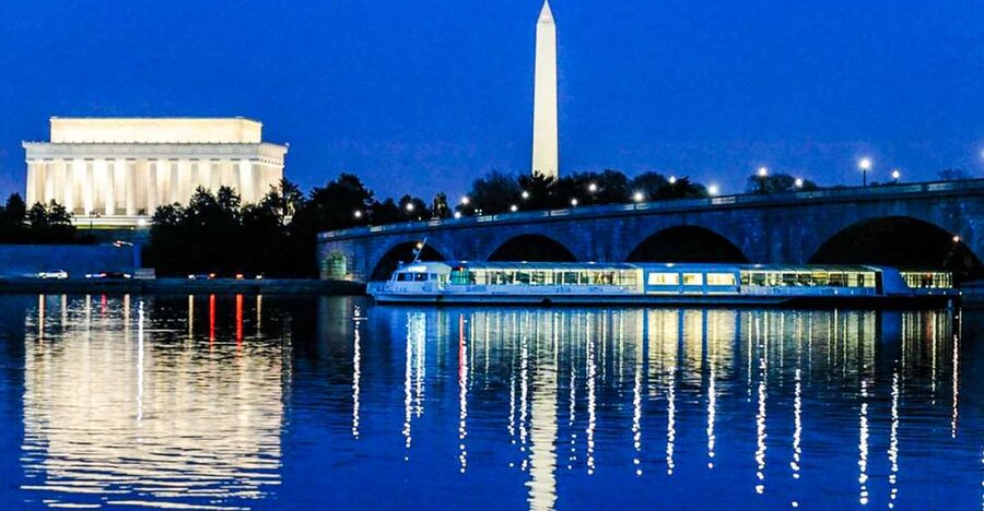 DC: City Cruises Gourmet Brunch, Lunch, or Dinner Cruise - Choosing between brunch and dinner