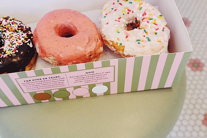 Delicious Donuts & City Sights: Chicago's Original Donut Tour - Why this Chicago donut walk works