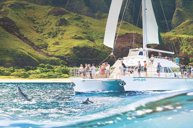 Deluxe Na Pali Morning Snorkel Tour on the Lucky Lady - Who should book this Kauai boat tour