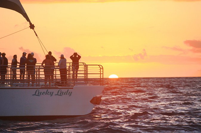 Deluxe Na Pali Sunset Tour on the Lucky Lady - Sea caves, waterfalls, and beaches along Na Pali