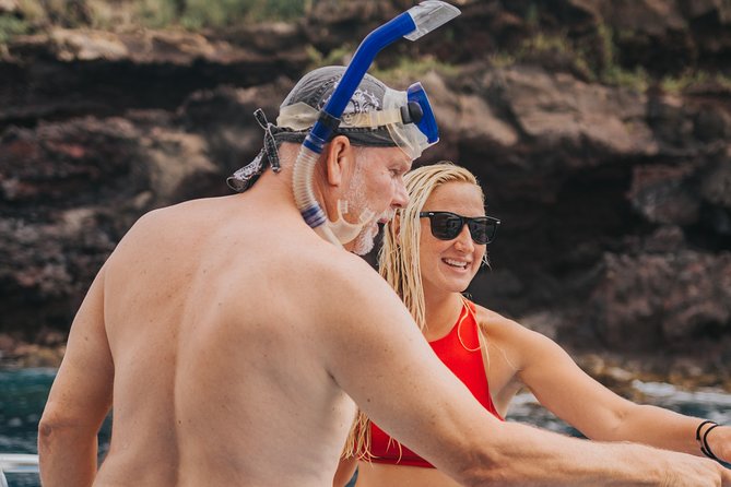 Deluxe Snorkel & Dolphin Watch Aboard a Luxury Catamaran from Kailua-Kona - Weather, sea conditions, and motion sickness