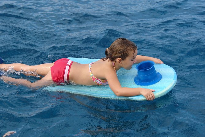Deluxe Snorkel & Dolphin Watch Aboard a Luxury Catamaran from Kailua-Kona - Is $183.77 a fair price?