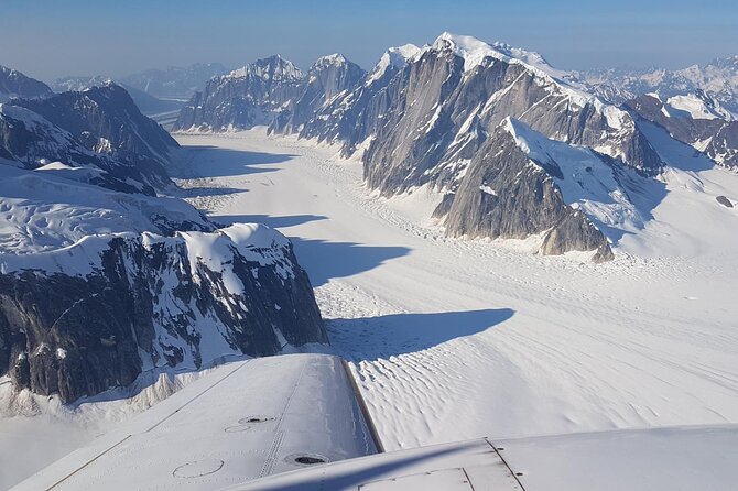 Denali Peak Sightseeing by Plane - What the pilots add to the experience