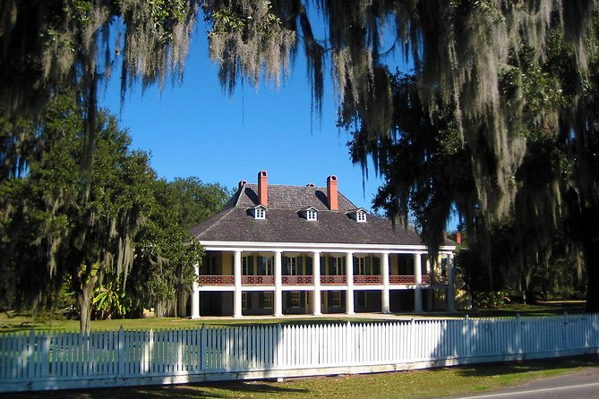 Destrehan Plantation Tour - Entering the main house with a costumed interpreter