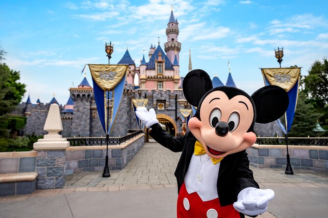 Disneyland Resort Anaheim Tickets in California - Frontierland offers more than fast rides