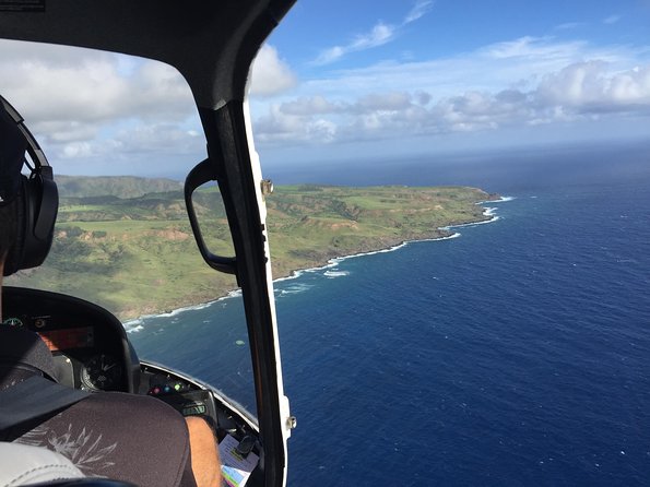 Doors Off West Maui and Molokai 45 minute Helicopter Tour - What the 45 minutes feels like