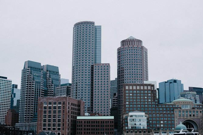 Downtown Freedom Trail, Beacon Hill & Back Bay Walking Tour - What the guiding is like