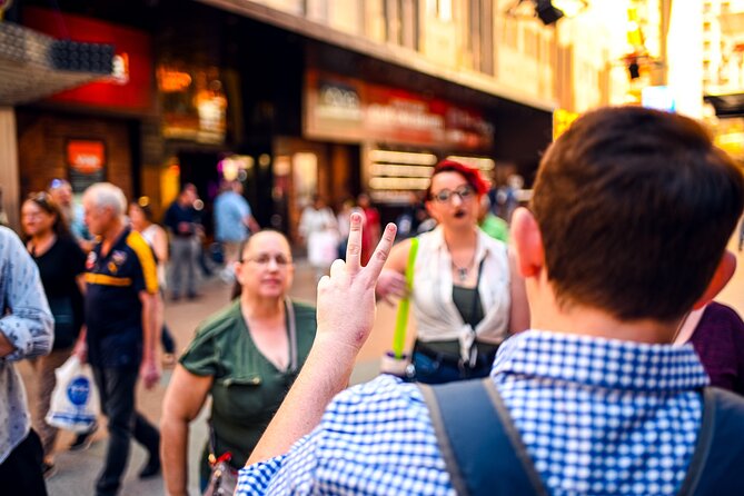 Downtown Las Vegas Food Tour of 6 Iconic Dishes & Hidden Gems - Fremont East, mob stories, and two showmen