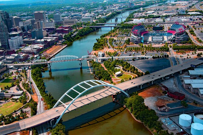 Downtown Nashville Helicopter Tour - Broadway, Tootsie’s, and the bright center of Music City