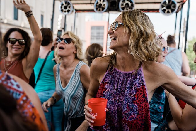 Downtown Nashville Public Party Tractor 21+ Only - Tips for making the ride better