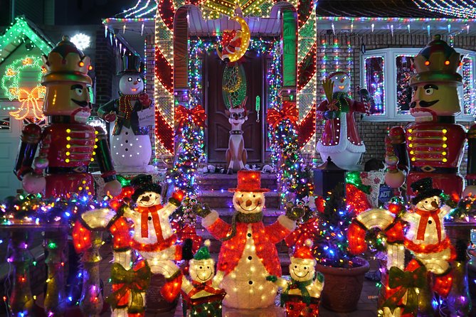 Dyker Heights Brooklyn Christmas Lights Tour - Why Dyker Heights became a Christmas destination