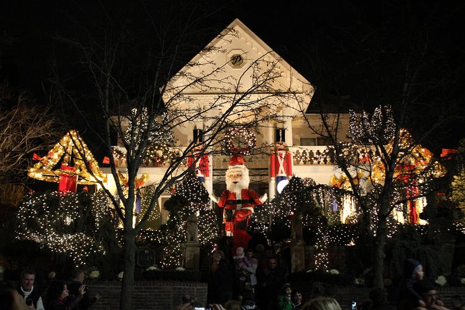 Dyker Heights Brooklyn Christmas Lights Tour - Who should book this Christmas lights tour