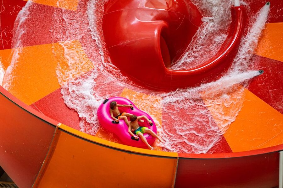 East Rutherford: Dreamworks Indoor Water Park Entry Ticket - Crowds, comfort, and the small drawbacks
