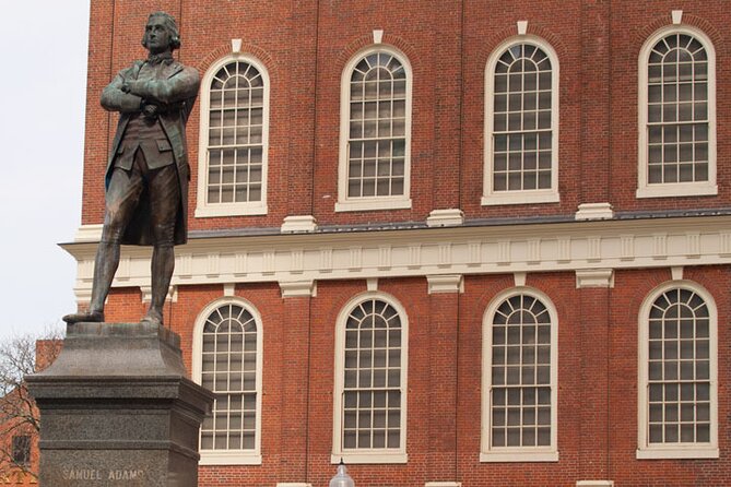 Entire Freedom Trail Walking Tour: Includes Bunker Hill and USS Constitution - Old North Church and the warning to Charlestown