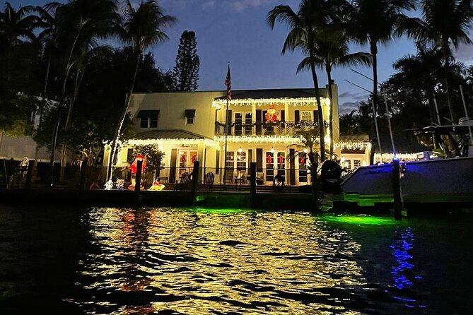 Evening Boat Cruise through Downtown Ft. Lauderdale - Boarding at Bahia Mar and getting settled