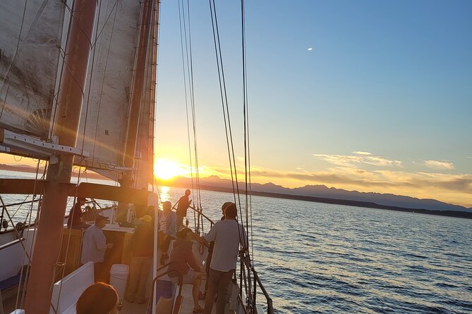Evening Colors Sunset Sail Tour in Seattle - What to wear and bring for the open sound