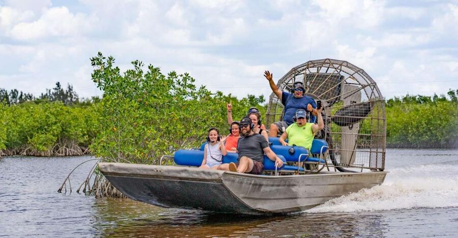 Everglades: Mangrove Maze Airboat Tour and Boardwalk - Should you book the Jungle Erv’s airboat tour?