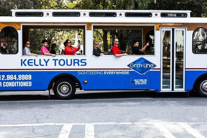 Explore Savannah Sightseeing Trolley Tour with Bonus Unlimited Shuttle Service - Forsyth Park and the Grandest Savannah Views