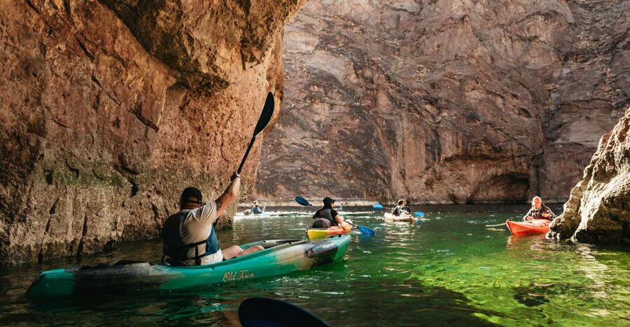 From Las Vegas: Emerald Cave Guided Kayaking Tour - From the Strip to Willow Beach in about an hour