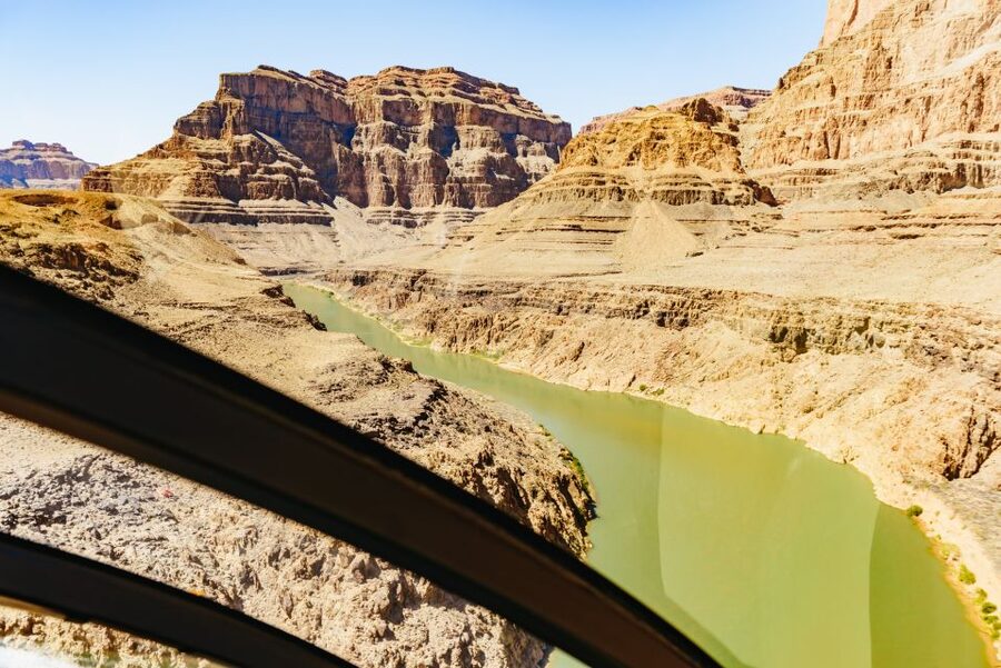 From Las Vegas: Grand Canyon Helicopter Tour with Champagne - What the flight from Las Vegas is really like