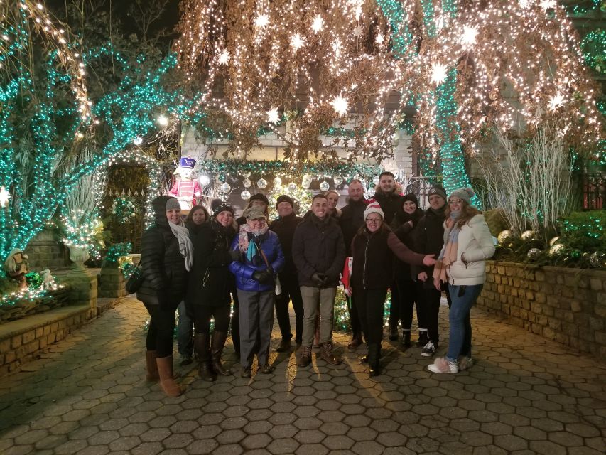From Manhattan: 4-Hour Brooklyn Christmas Magic Tour - What the guides add to the experience