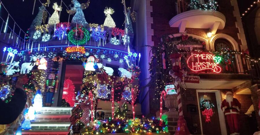 From Manhattan: 4-Hour Brooklyn Christmas Magic Tour - Is $54 a good value?