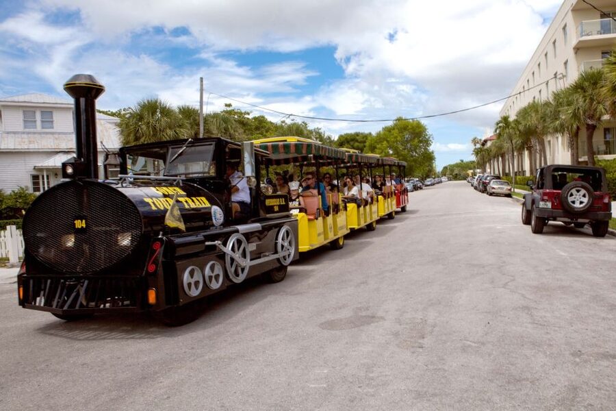 From Miami: Key West Day Tour by Motor Coach Bus - The 5:30 PM departure matters