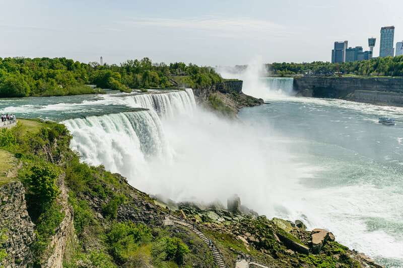 From New York City: Niagara Falls One Day Tour - The real question: is Niagara Falls worth a 22-hour day?