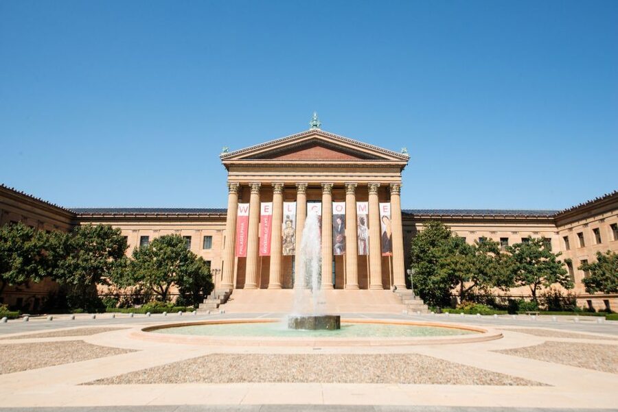 From NYC: Day Trip to Philadelphia and Amish Country - Running the Rocky Steps
