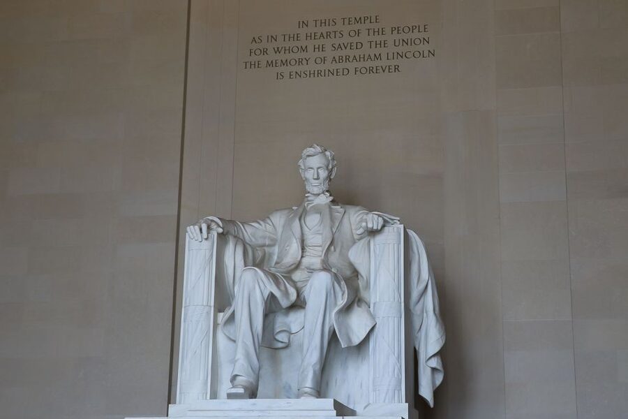 From NYC: Guided Day Trip to Washington DC by Van or Bus - Arlington Cemetery and the Marine Corps memorial